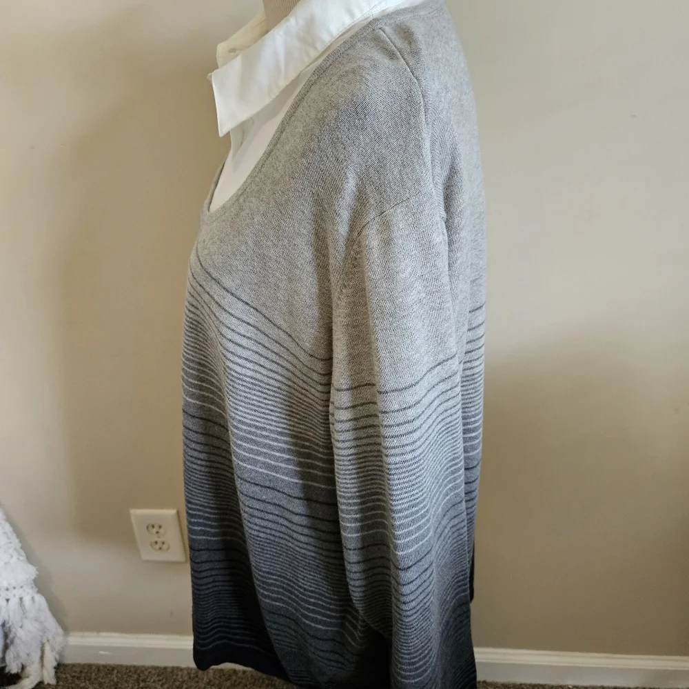East 5th Women Gray and Black Striped Sweater Size 3 X